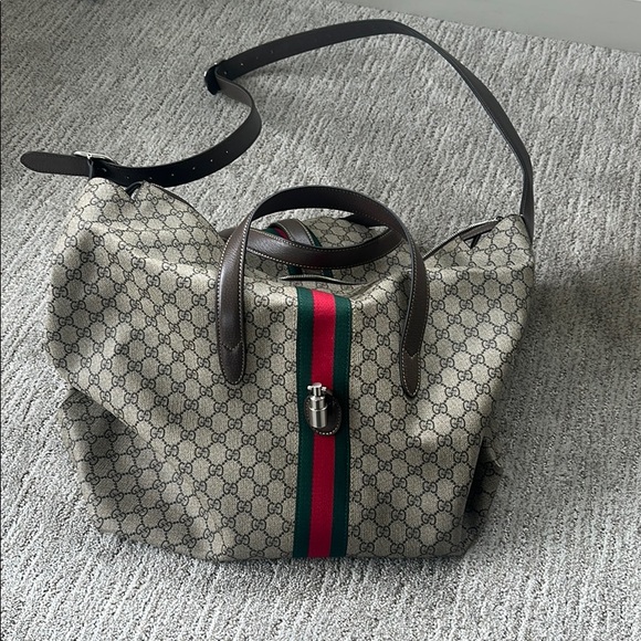 Large design, designer, look-alike, travel bag - Picture 3 of 3